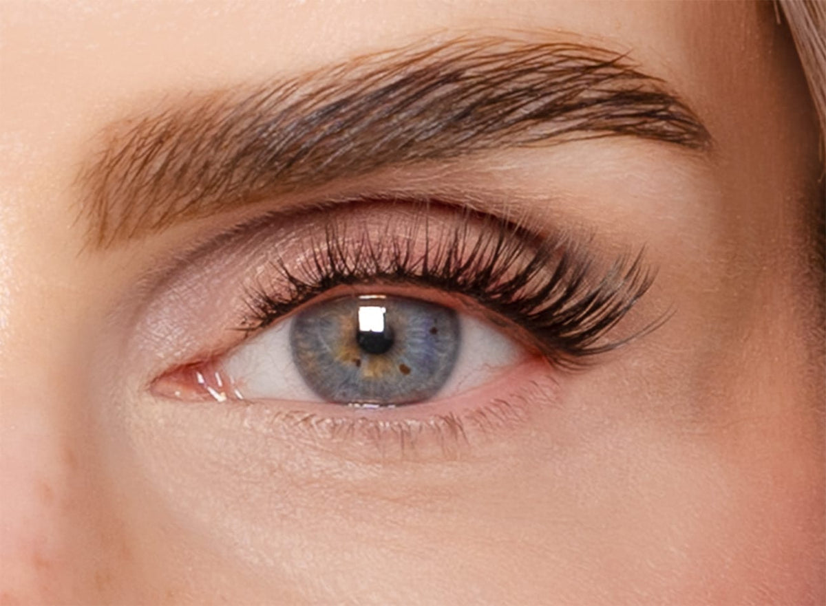 gl-1020-flirt-filter-web-horizontal-closeup-lucia_24om.jpg